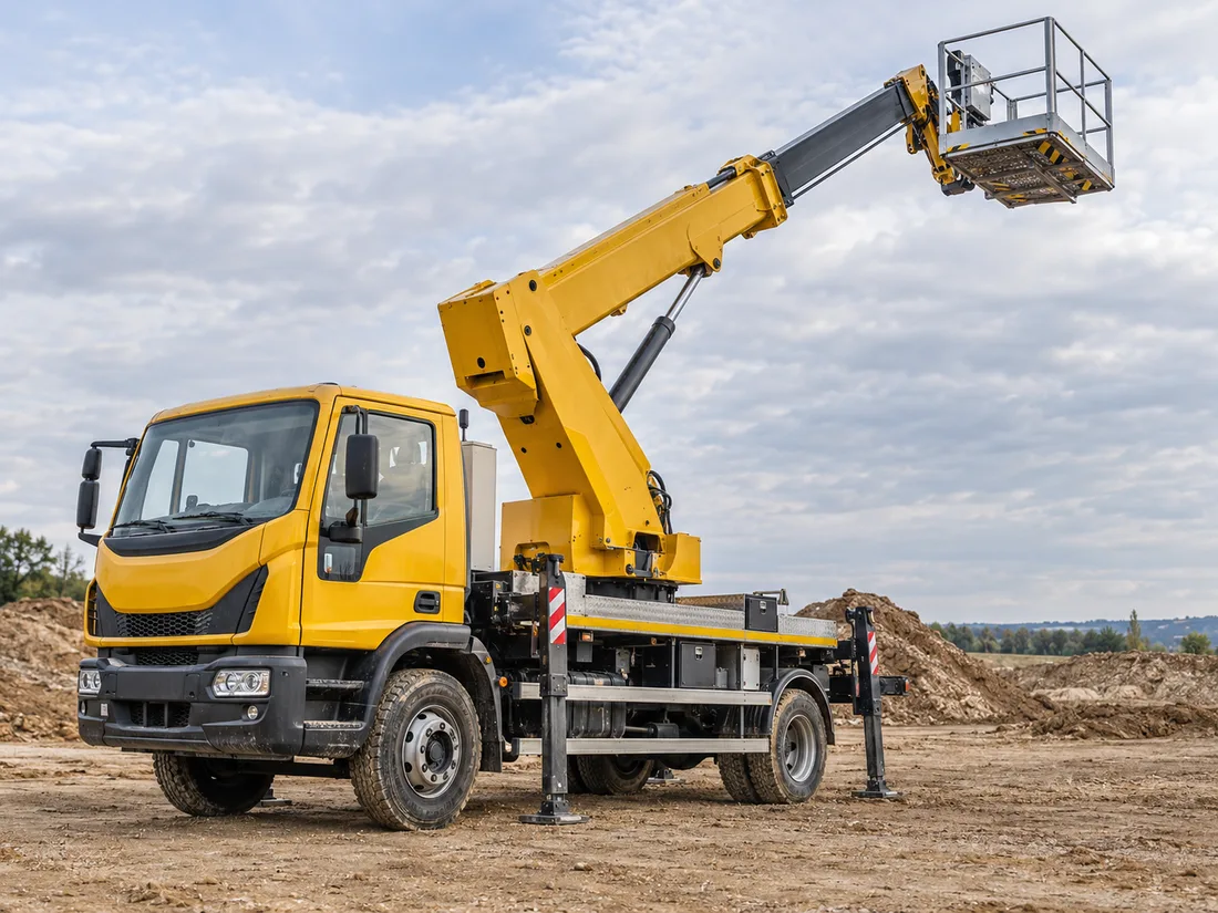 Piattaforma Autocarrata a noleggio a Bergamo Piattaforma Autocarrata a noleggio a Bergamo